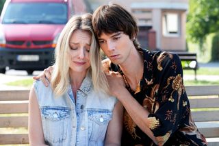 Barwy szczęścia, odcinek 3133: Wiktor pozna prawdę o krzywdzie matki! Grażyna też była ofiarą zwyrodnialca Kępskiego - ZDJĘCIA