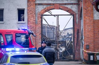 Pożar w Gdańsku ugaszony. Na pogorzelisko wkraczają policjanci 