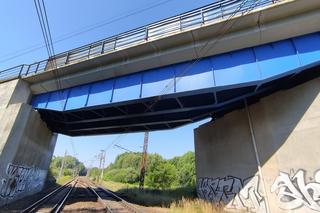 Tajemnicze samobójstwo w Małej Nieszawce. Mężczyzna skoczył z wiaduktu kolejowego