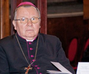 abp. Marian Gołębiewski