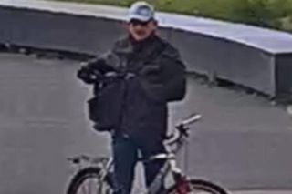 Rozpoznajesz te osoby? Zadzwoń! Poszukuje ich poznańska policja