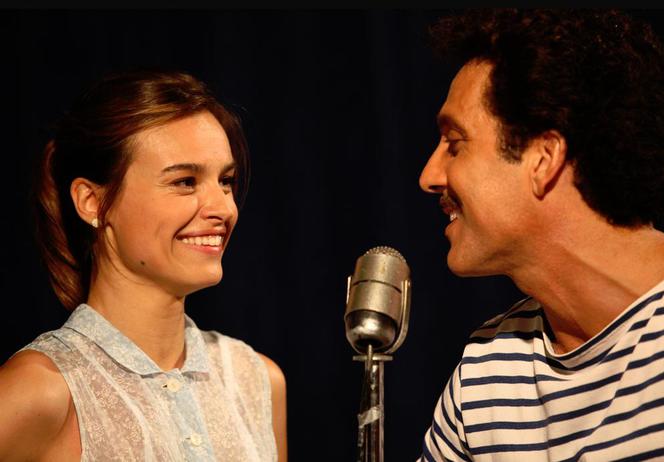 Volare - historia Domenico Modugno. Giuseppe "Beppe" Fiorello (Domenico Modugno), Kasia Smutniak (Franca Gandolfi) 