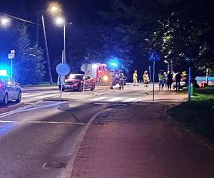 Wypadek w Tomaszowie Mazowieckim. Kierowca wjechał w piesze na pasach