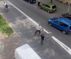 Ukradł nóż i zaźgał człowieka. Dariusz J. usłyszał zarzuty