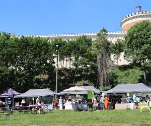 Pierwszy tegoroczny „Brunch pod chmurką” w Lublinie za nami. Było dobre jedzenie, muzyka i prelekcje