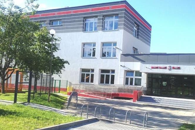 Dyrekcja VII Liceum Ogólnokształcącego w Gdańsku z niecierpliwością czeka na powrót uczniów do szkoły