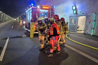 Tunel na Zakopiance został zamknięty. Przeprowadzono specjalną akcję służb ratunkowych