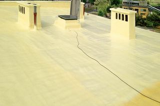 Powłoka polimocznikowa