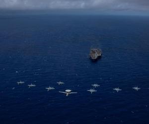 USS Abraham Lincoln (CVN 72)