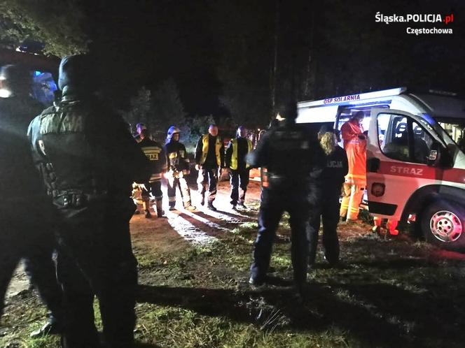 Częstochowa. 70 policjantów szukało zaginionego grzybiarza. Starszy pan szukał w lesie żony