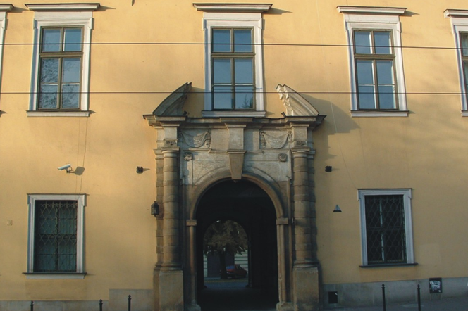 Okno papieskie, w którym stał Jan Paweł II