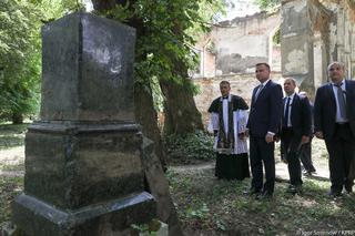 Prezydent Andrzej Duda oddał hołd ofiarom rzezi wołyńskiej