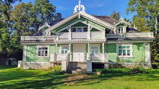 "Małe Zakopane" w woj. podlaskim. Tu zamiast na Giewont z aparatem poluje się na żubra