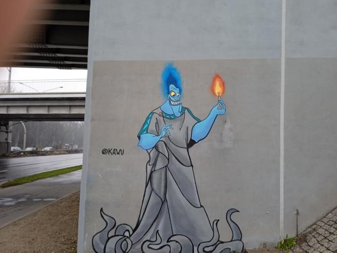 Hades nowym muralem Kawu w Poznaniu