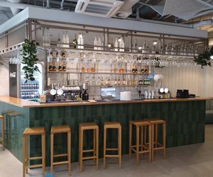 Krzywy Domek w Sopocie już otwarty. Nowy foodhall na mapie Trójmiasta