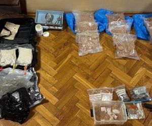 Emeryt mógł odurzyć nawet 200 tys. osób. Służby zatrzymały miejscowego dilera