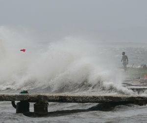 Dramat na Karaibach po przejściu huraganu Melissa. Co z Polakami? MSZ wydało komunikat