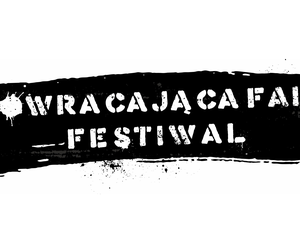 Brzmienia Nowej Fali znów w toruńskim Dworze Artusa. Festiwal Powracająca Fala już niebawem! [PROGRAM]