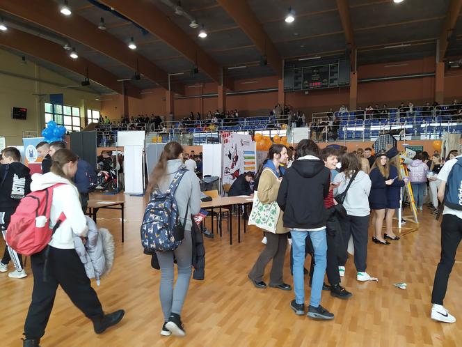 Fotorelacja z 14. Targów Edukacyjnych i dni otwartych w Zespole Szkół Ponadgimnazjalnych nr 3 w Siedlcach