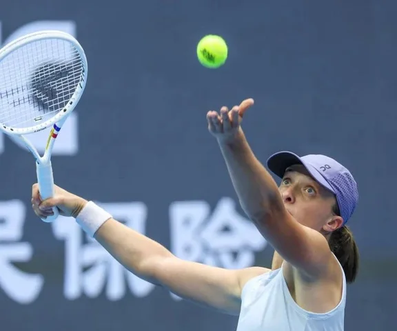 Szok na korcie! Polak przerwał grę Igi Świątek, a ona… nie gryzła się w język