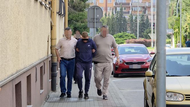 Doprowadzenie Kamili K. i Eryka L.