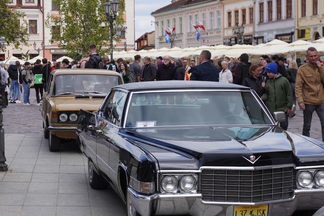 Rzeszowskie Juwenalia rozpoczęte. Barwny korowód przeszedł przez miasto