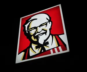 Czy KFC jest otwarte w Boże Ciało w Szczecinie? 
