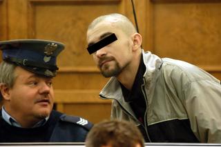 Łódź. Ciała cieci w beczkach. Maluchy pomordowane przez rodziców