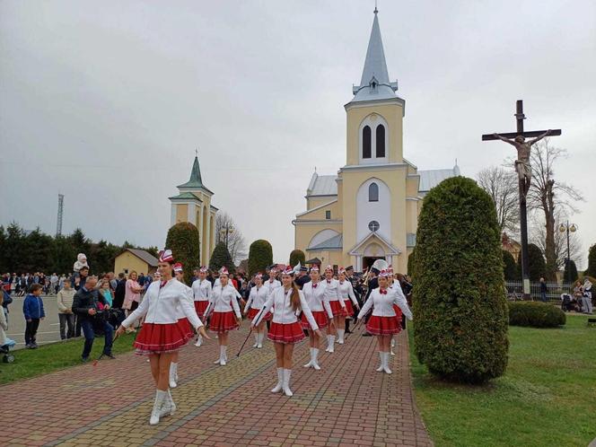 Wielkanocna parada Turków w Tryńczy