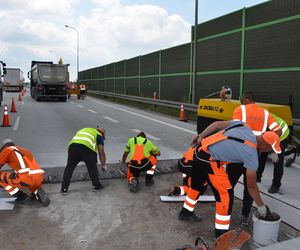 Tak naprawiano betonową nawierzchnię autostrady A1