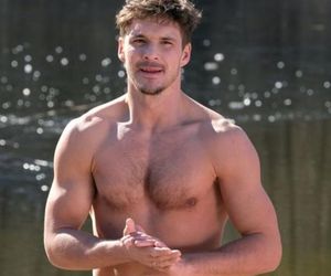 Marcin odejdzie z M jak miłość? Mikołaj Roznerski pokazał co potrafi w nowym serialu! W takiej roli jeszcze go nie widzieliśmy - ZDJĘCIA