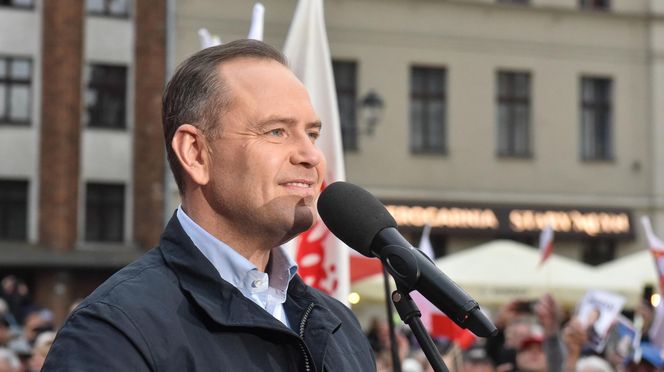 Karol Nawrocki przyjechał do Torunia. Fotorelacja ze spotkania