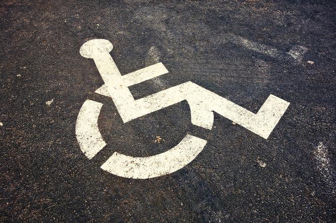 Miejsce parkingowe dla osób niepełnosprawnych 