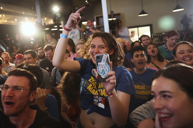 Zohran Mamdani pokonał Andrew Cuomo w demokratycznych prawyborach