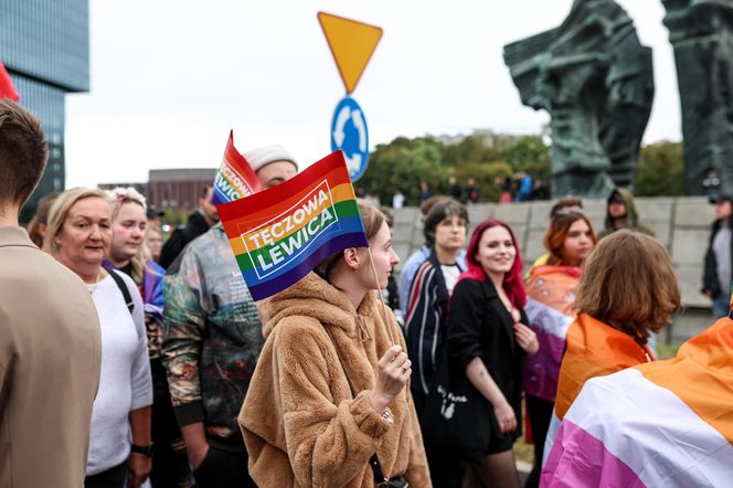 Marsz Równości w Katowicach 2025. Setki ludzi przeszło ulicami miasta. Były protesty