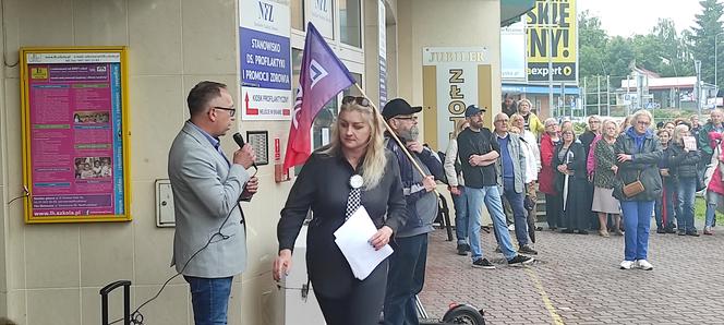 Protest kobiet "Ani jednej więcej!" w Kielcach (14 czerwca 2023)