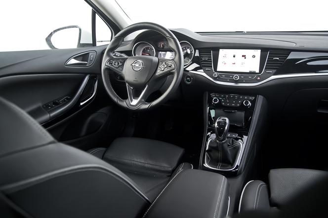 Opel Astra 1.6 CDTi Elite  