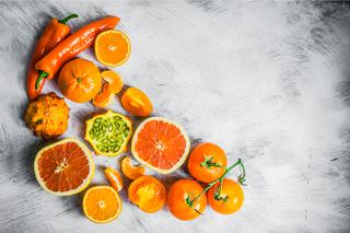 Pomarańczowe warzywa i owoce - dieta tęczowa