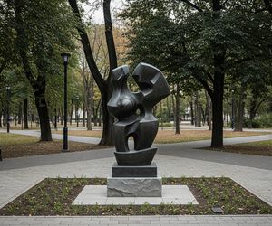 Rzeźba Frusia Kaźmierczaka wraca do Leszna. Czy to koniec jego artystycznej tułaczki?