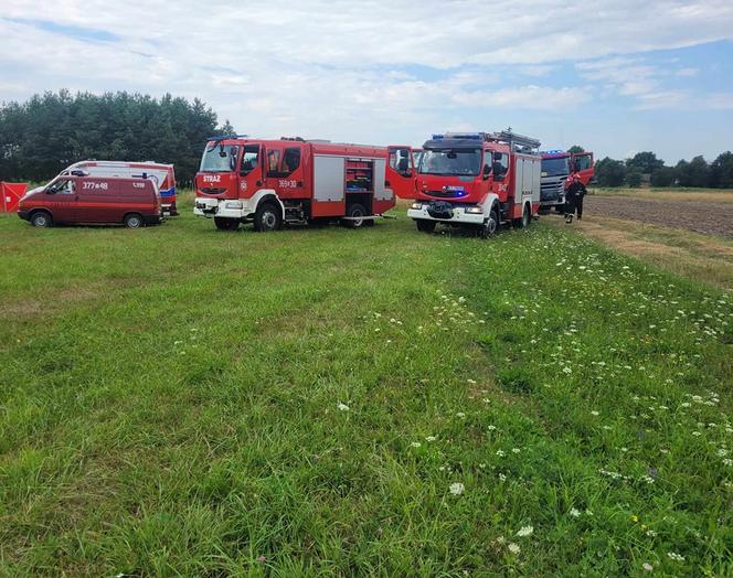 Zaczarnie. Nie żyje młody mężczyzna. Zmarł tragicznie podczas prac polowych