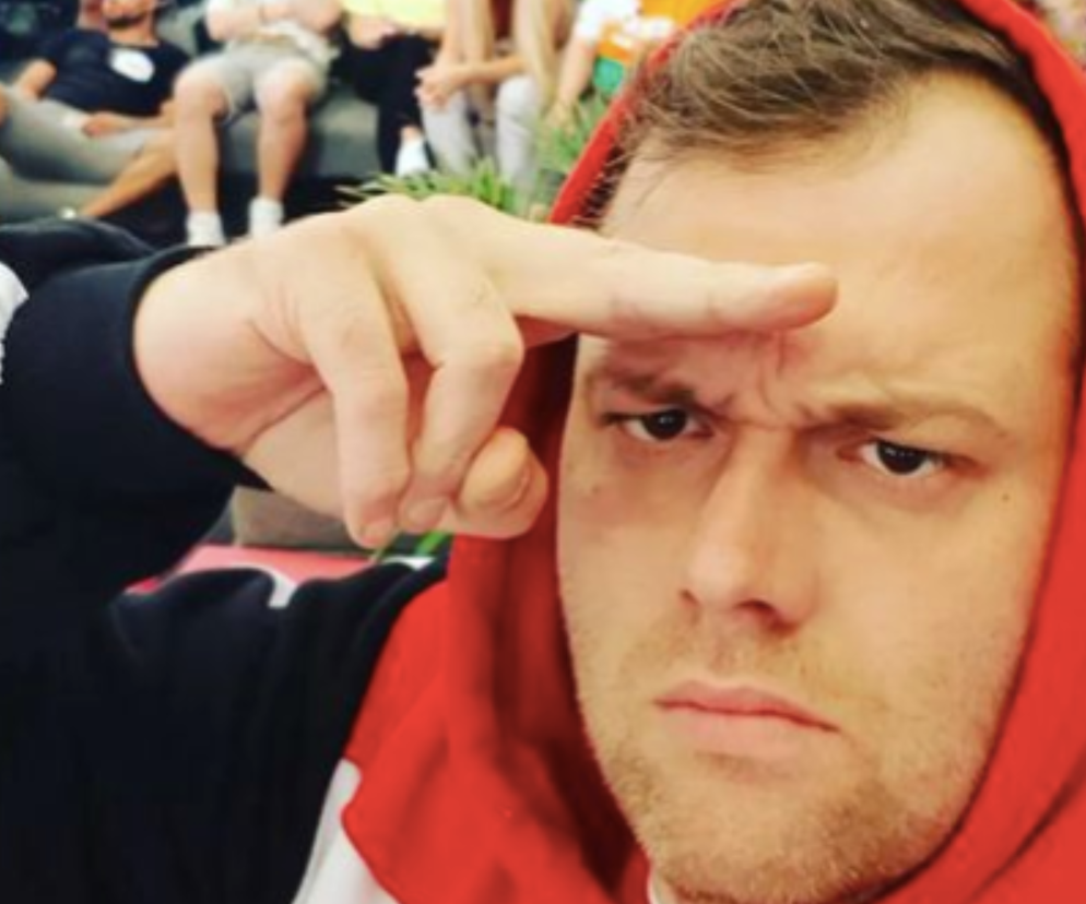 Gwiazdor show Googlebox mocno schudł. Zaczynał ważąc 130 kg