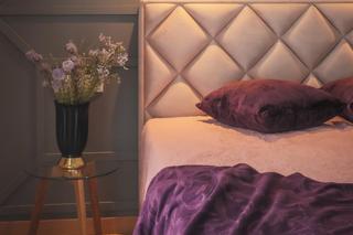 36-metrowe mieszkanie w kobiecym stylu