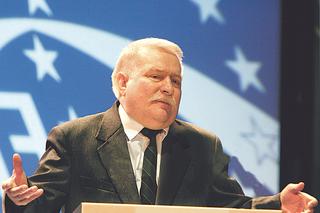 Wałęsa, oddaj  400 tys. zł