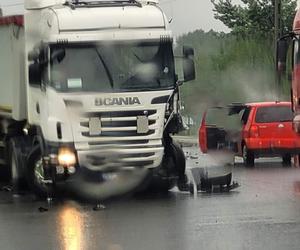 Groźny wypadek na DK 78 w miejscowości Pradła (pow. zawierciański)