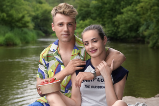 Barwy szczęścia, odcinek 2734: Oliwka (Wiktoria Gąsiewska), Patryk (Konrad Skolimowski)