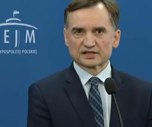 Rokowania przy tym nowotworze są fatalne, ale Zbigniew Ziobro się trzyma. Właśnie kończy 55 lat