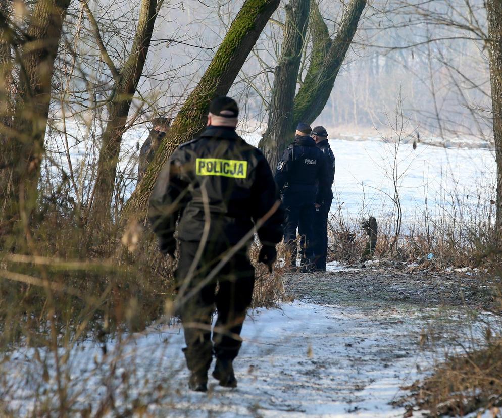 Był chory i uciekł ze szpitala. Nie przeżył nocy na siarczystym mrozie. Znaleziono jego ciało