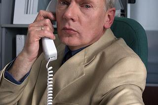 M jak miłość. Zbyszek Filarski (Andrzej Precigs) i jego firma Filarplast