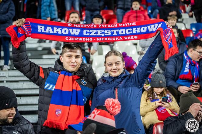 Raków Częstochowa - Śląsk Wrocław: Liderzy nie zawiedli, kibice również ZDJĘCIA