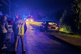 Skierniewice. 46-latka pracował w domu nad własną bombą. Policja mówi o arsenale [ZDJĘCIA].